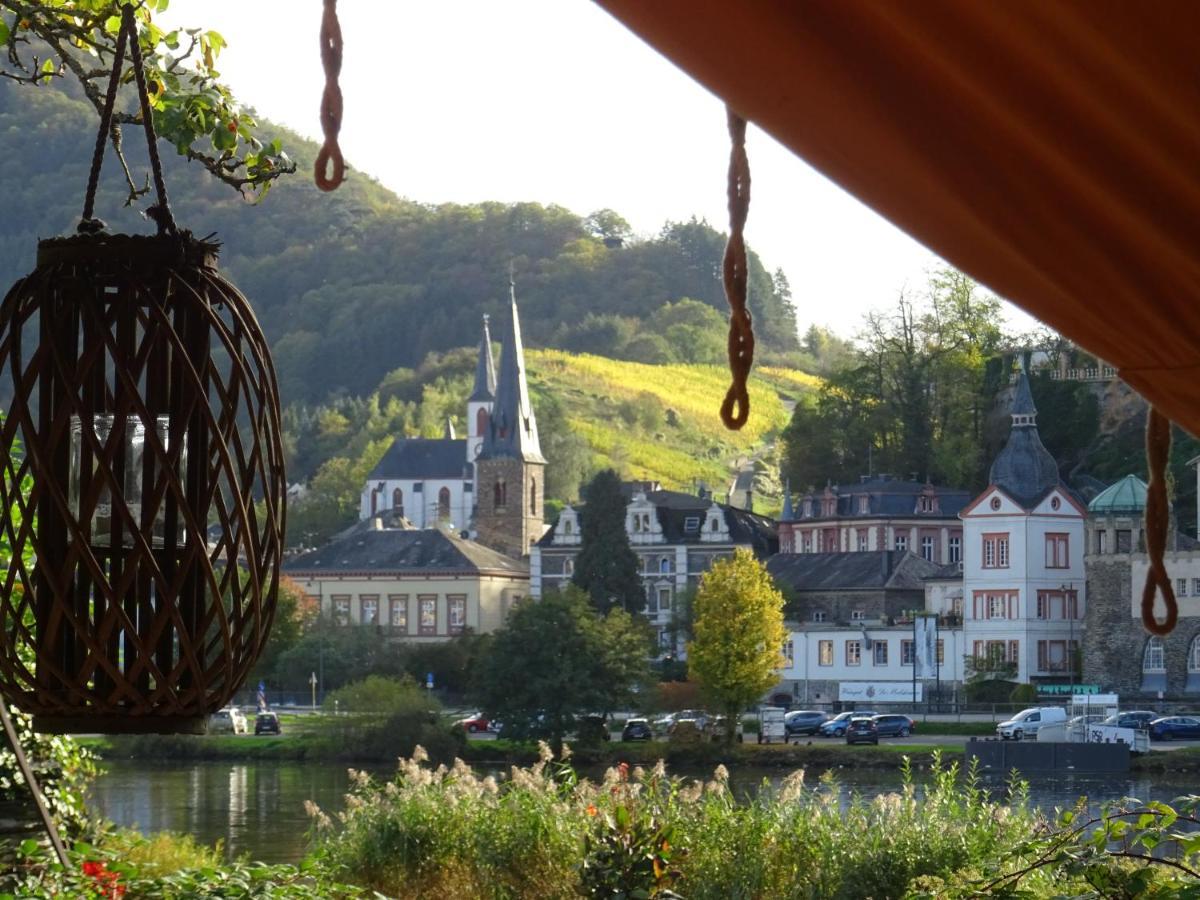 Moselglamping Hotel ทราเบิน-ทราร์บาค ภายนอก รูปภาพ