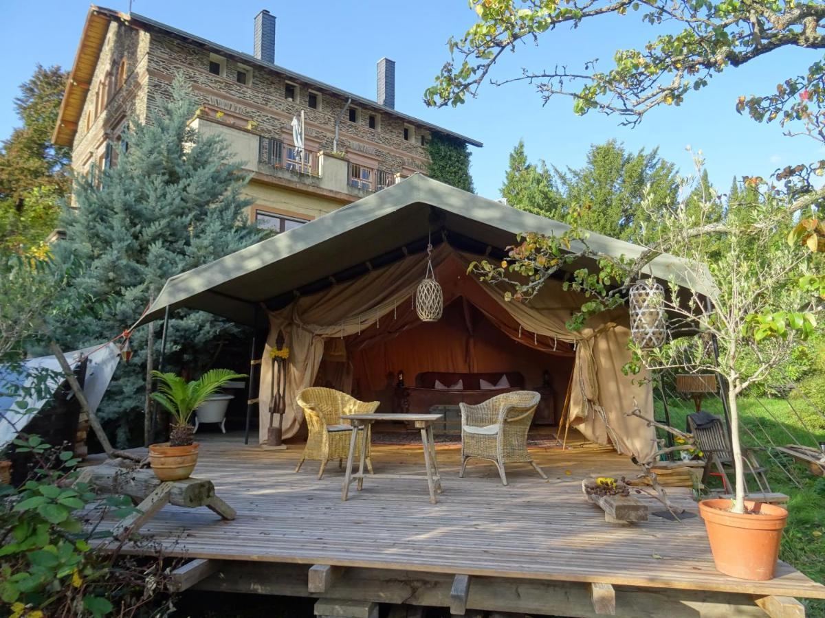 Moselglamping Hotel ทราเบิน-ทราร์บาค ภายนอก รูปภาพ
